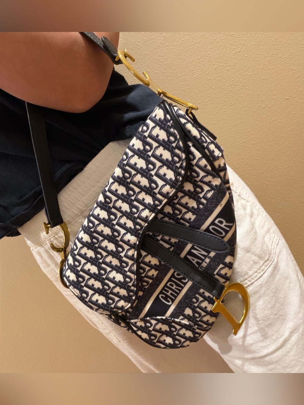 Shoulder Bag + Crossbody Strap💙 - Picture 2 of 15